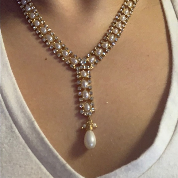 Jewelry - 14kt gold filled pearl drop necklace